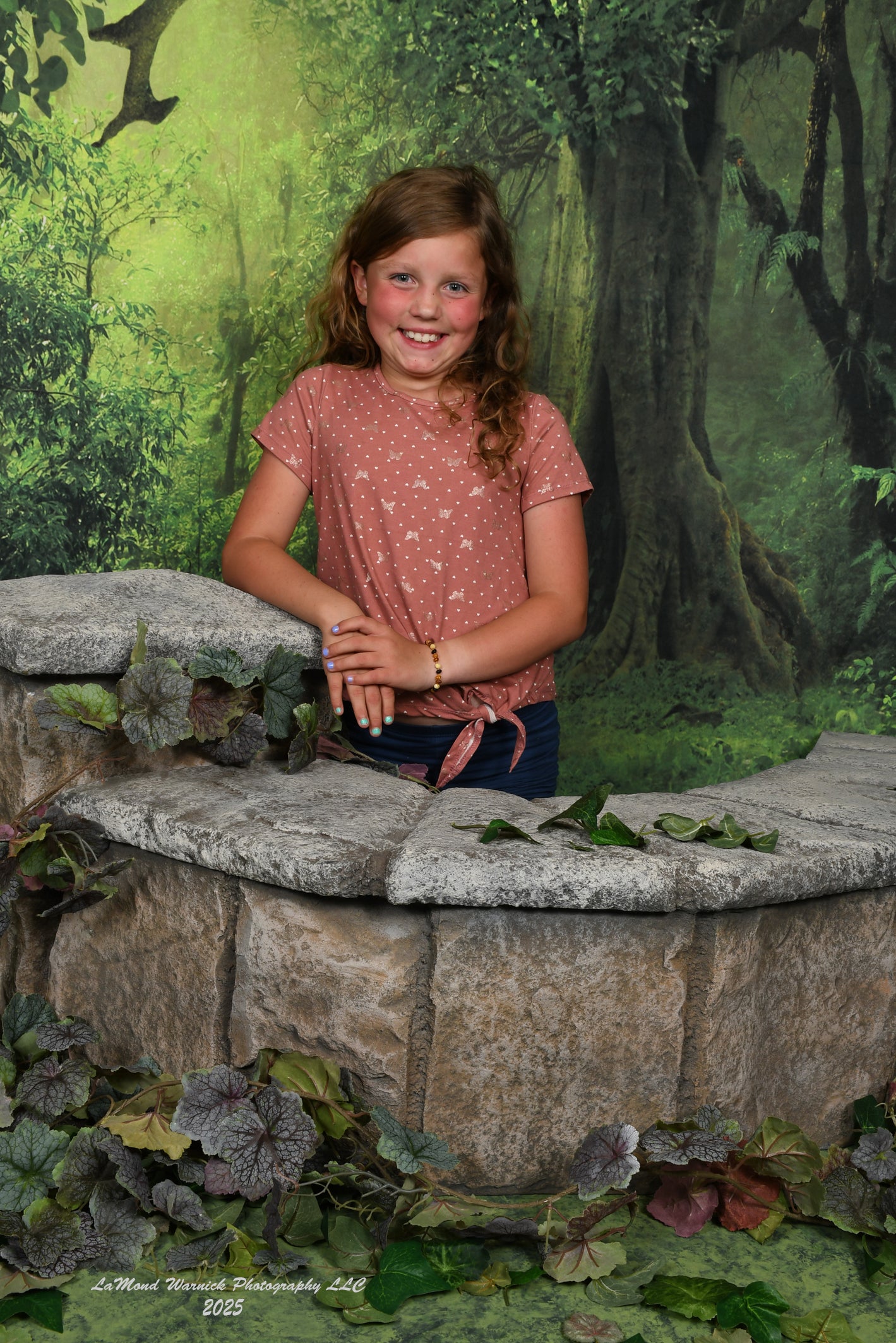 Secret Forest Big Tree Green Backdrop for Photo Studio LV-837