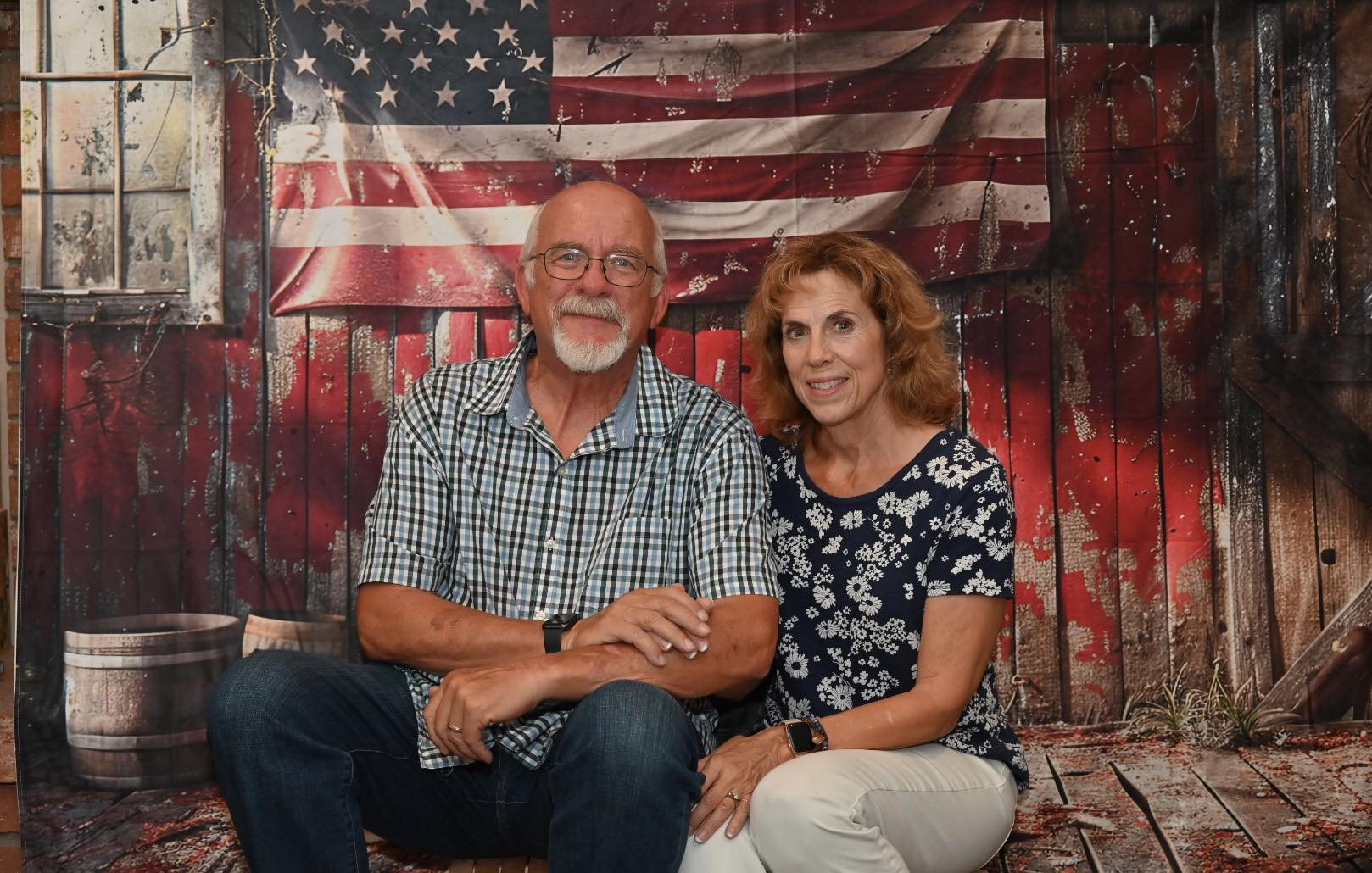 American Flag Old Barn 4th of July Backdrop RR6-8