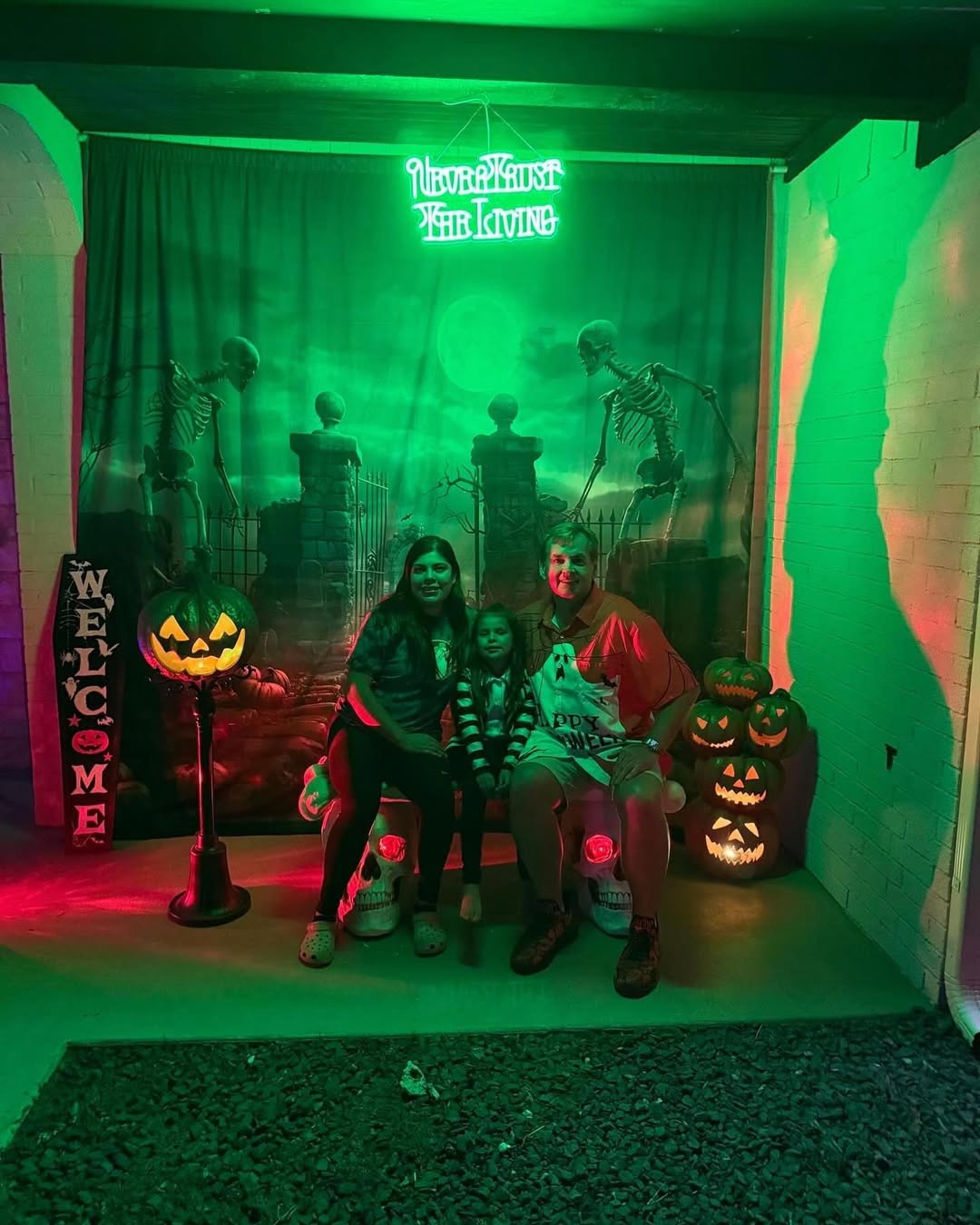 Halloween Scary Skeleton Graveyard Gate Backdrop RR7-457