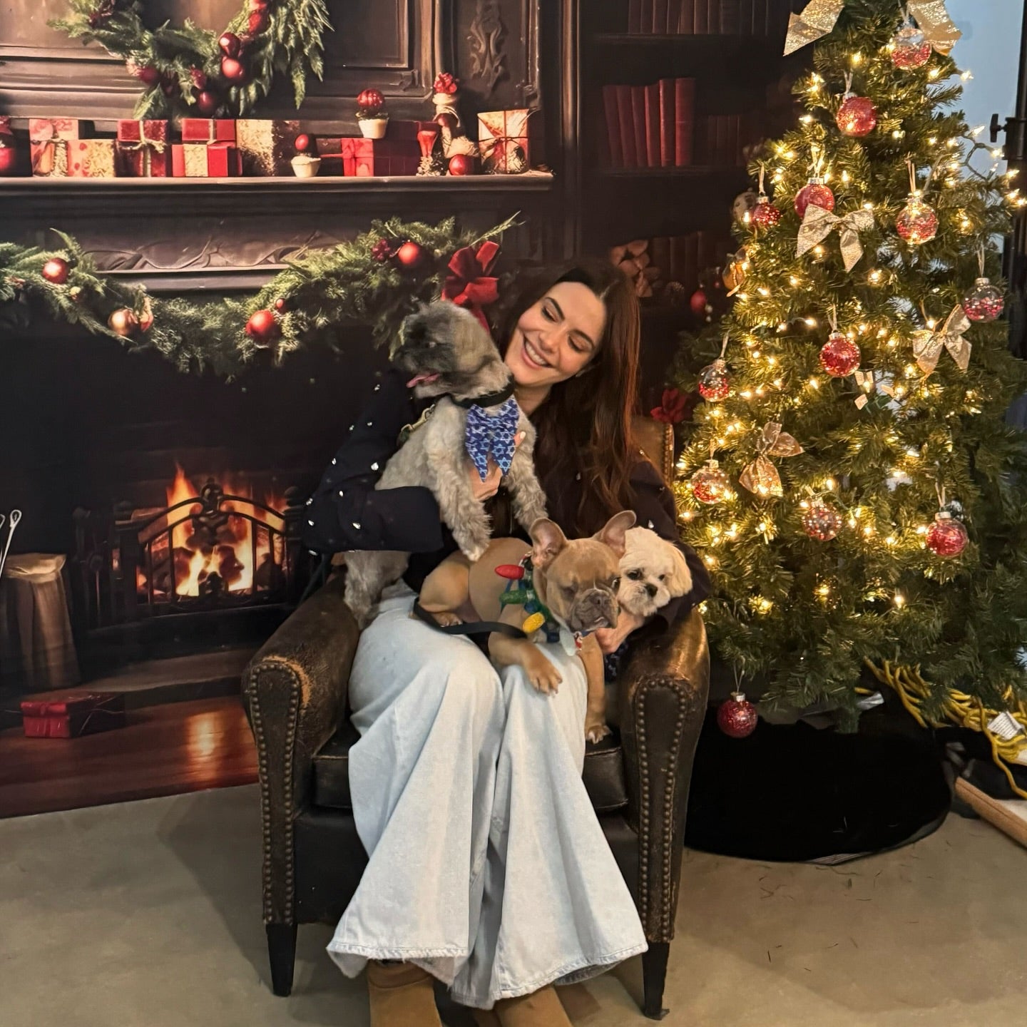 Christmas Tree Living Room Fireplace Backdrop RR7-820