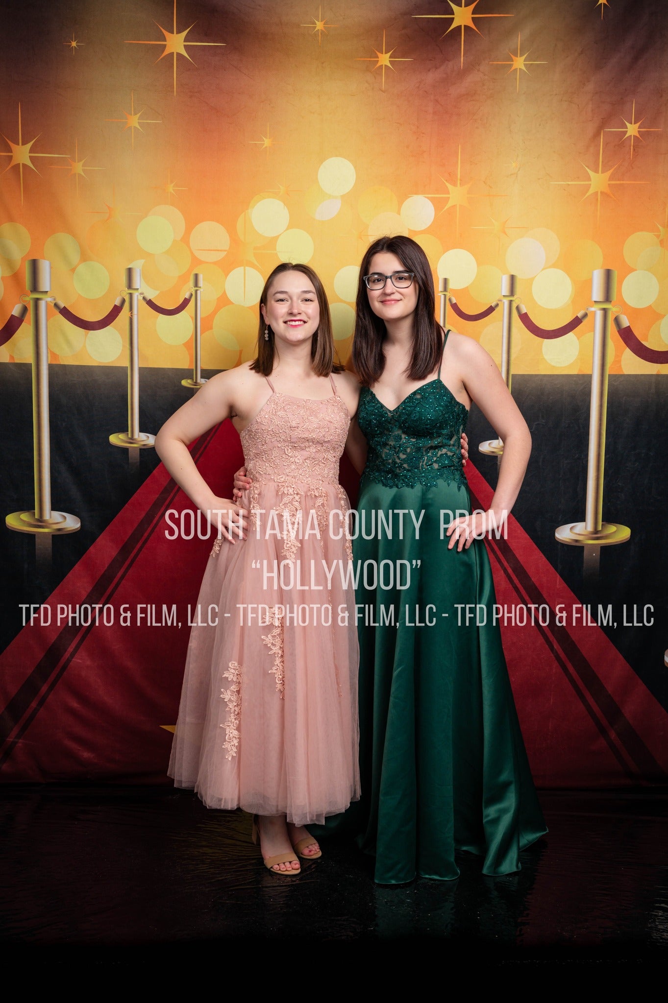 Hollywood Red Carpet Gold Lights Backdrops for Photography LV-287