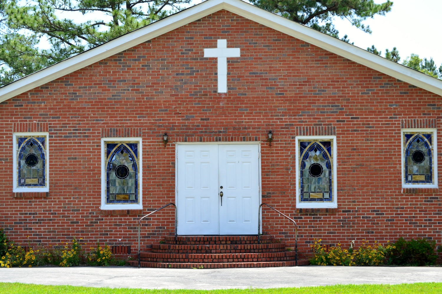 Church Backdrop Pointed Window Brick Architecture Backdrop GQ4-70