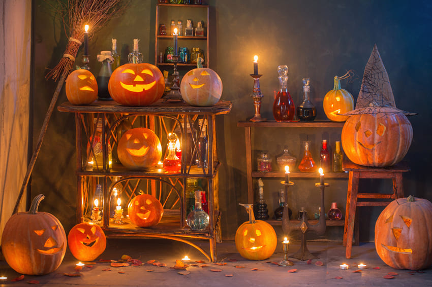 Spooky Interior Halloween Pumpkins Backdrop