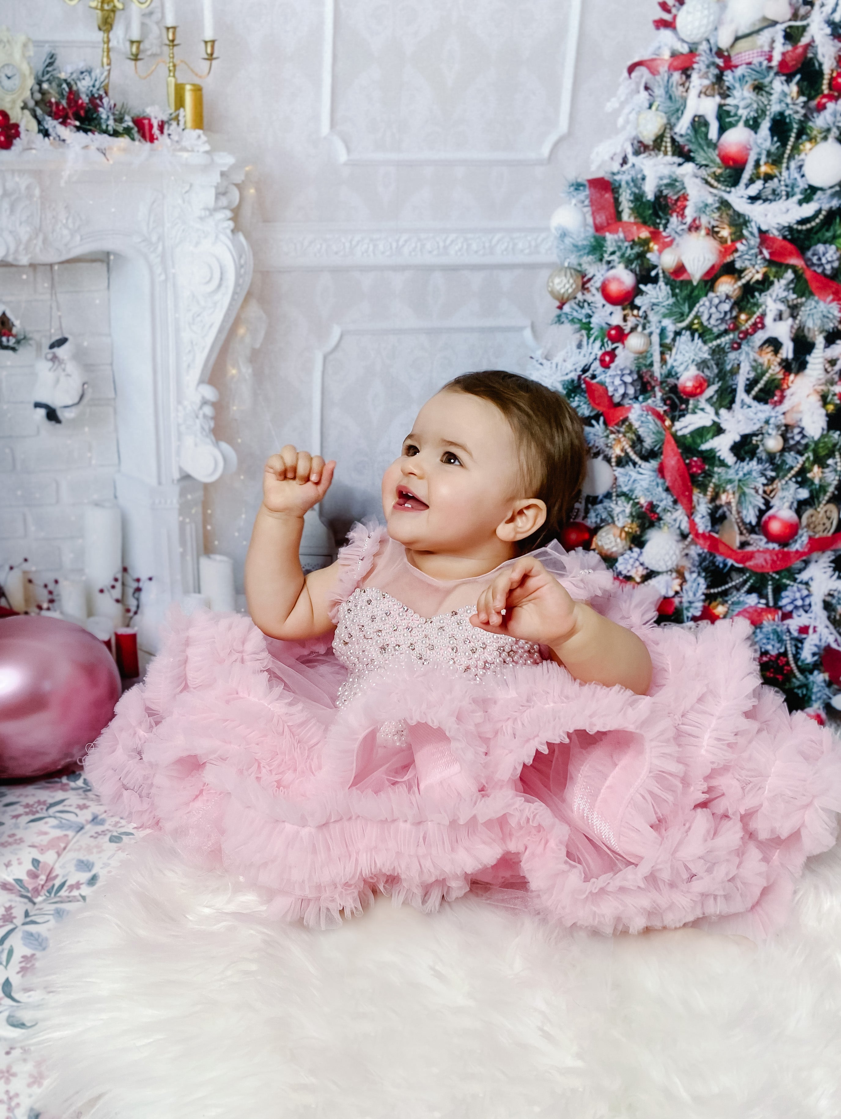 Decorated Fireplace Backdrop for Christmas GX-1048