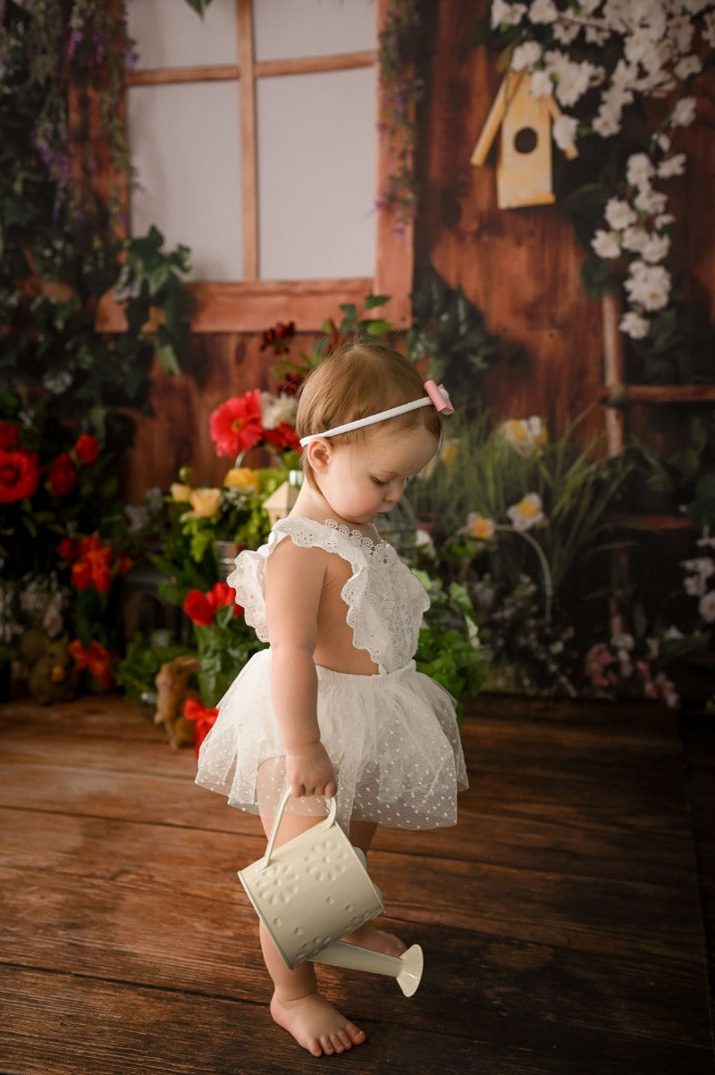 Spring White Flowers Wooden House Photo Backdrop GC-201