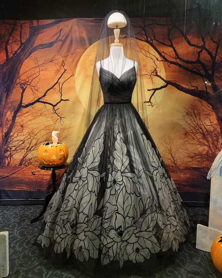 Halloween Brown Moon Scary Scenery Backdrop M8-47