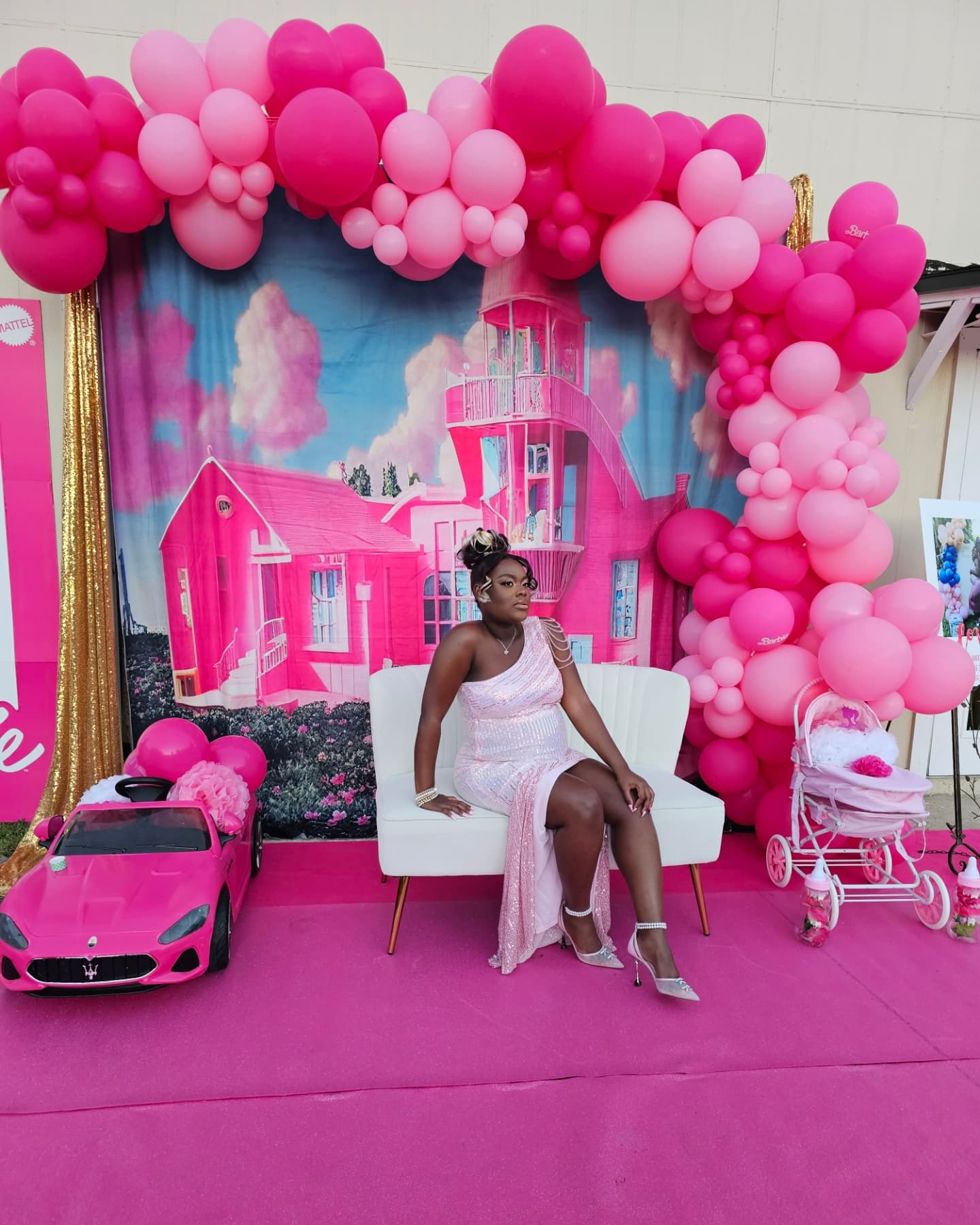 Fashion Doll Fantasy Pink House Backdrop M8-40