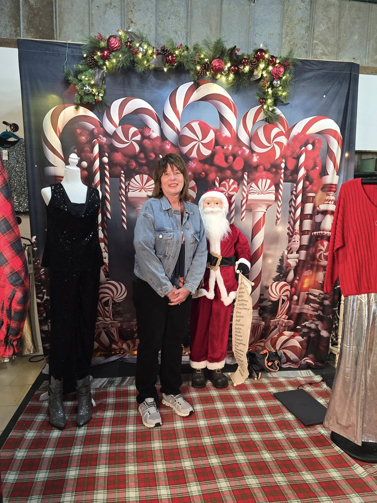 Christmas Whimsical Candy Cane Archway Backdrop RR8-229