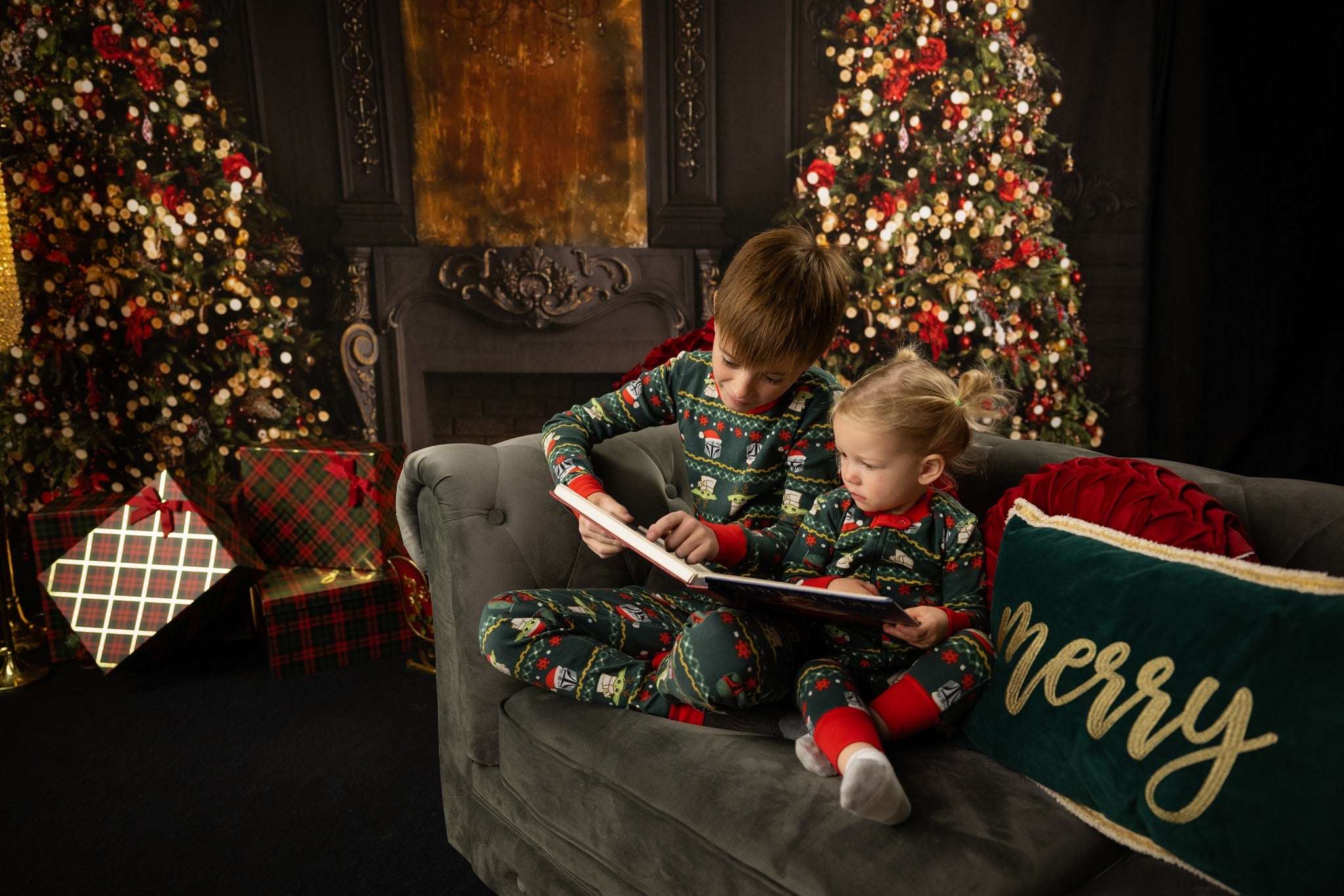 Christmas Fireplace Backdrop Elegant Trees Fireplace Glow Christmas Backdrop MRR9-99