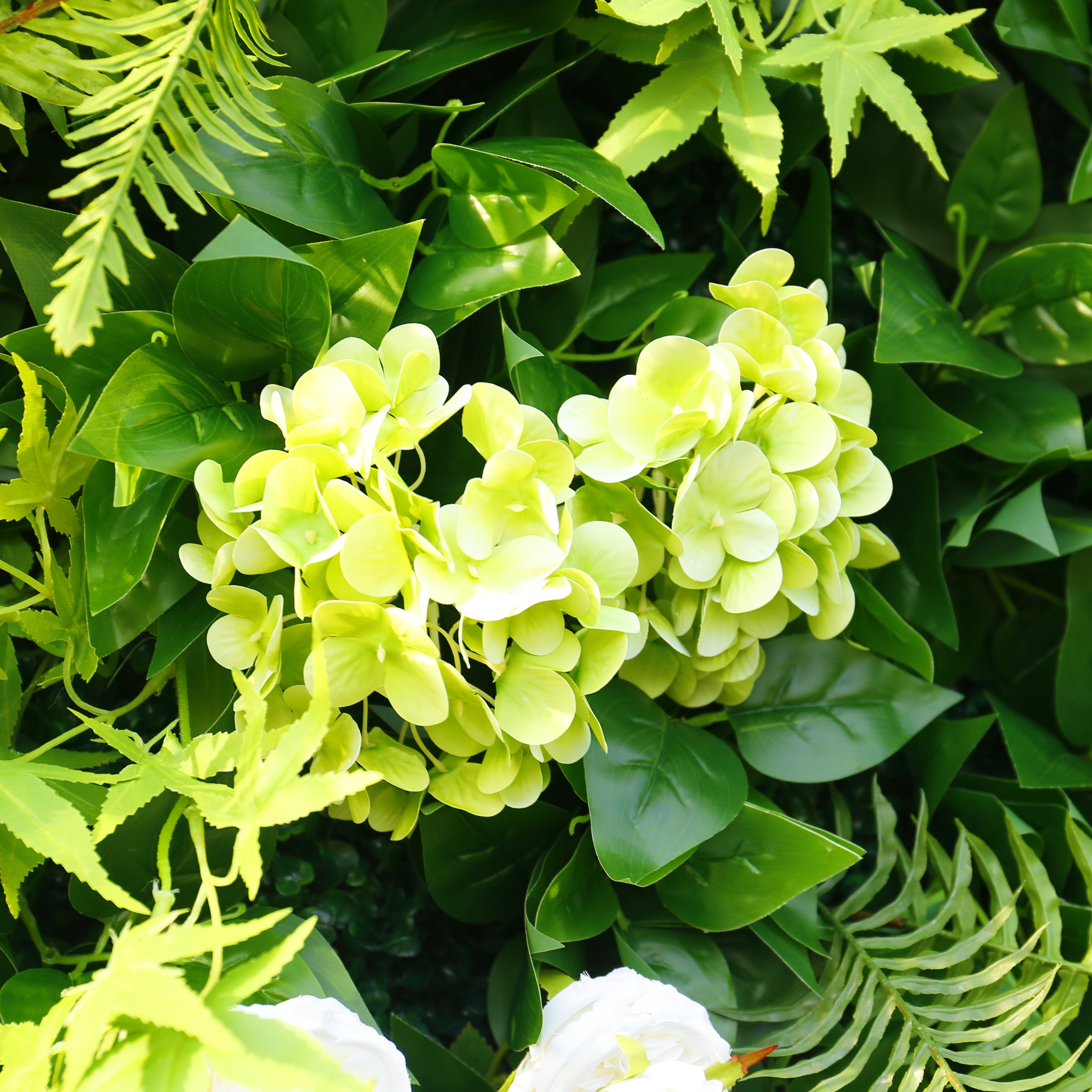 Green Leaves with White Flowers Fabric Roll Up Flower Wall ACFW-162